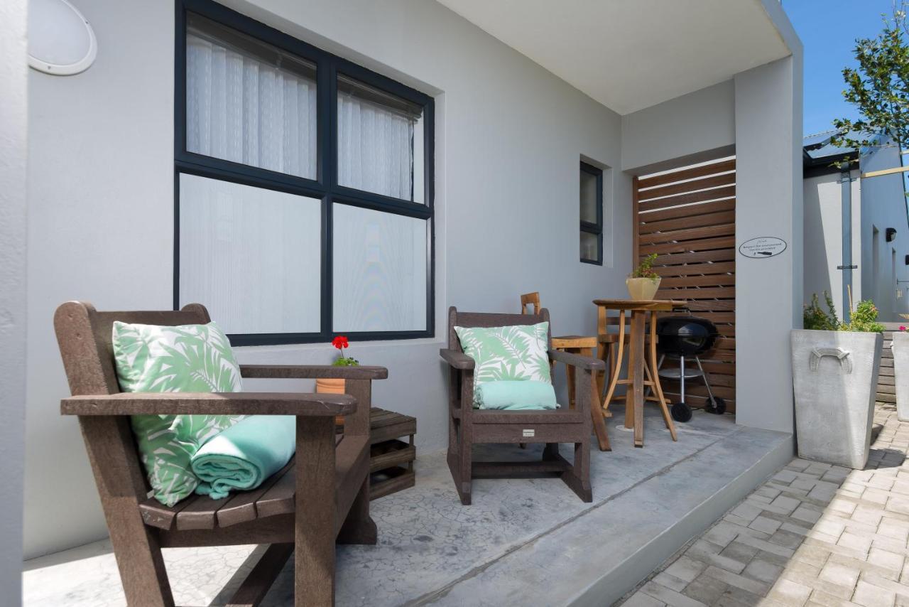 Stay At Friends Economic Rooms Malkopvlei Kültér fotó