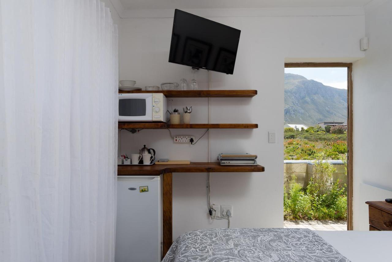 Stay At Friends Economic Rooms Malkopvlei Kültér fotó